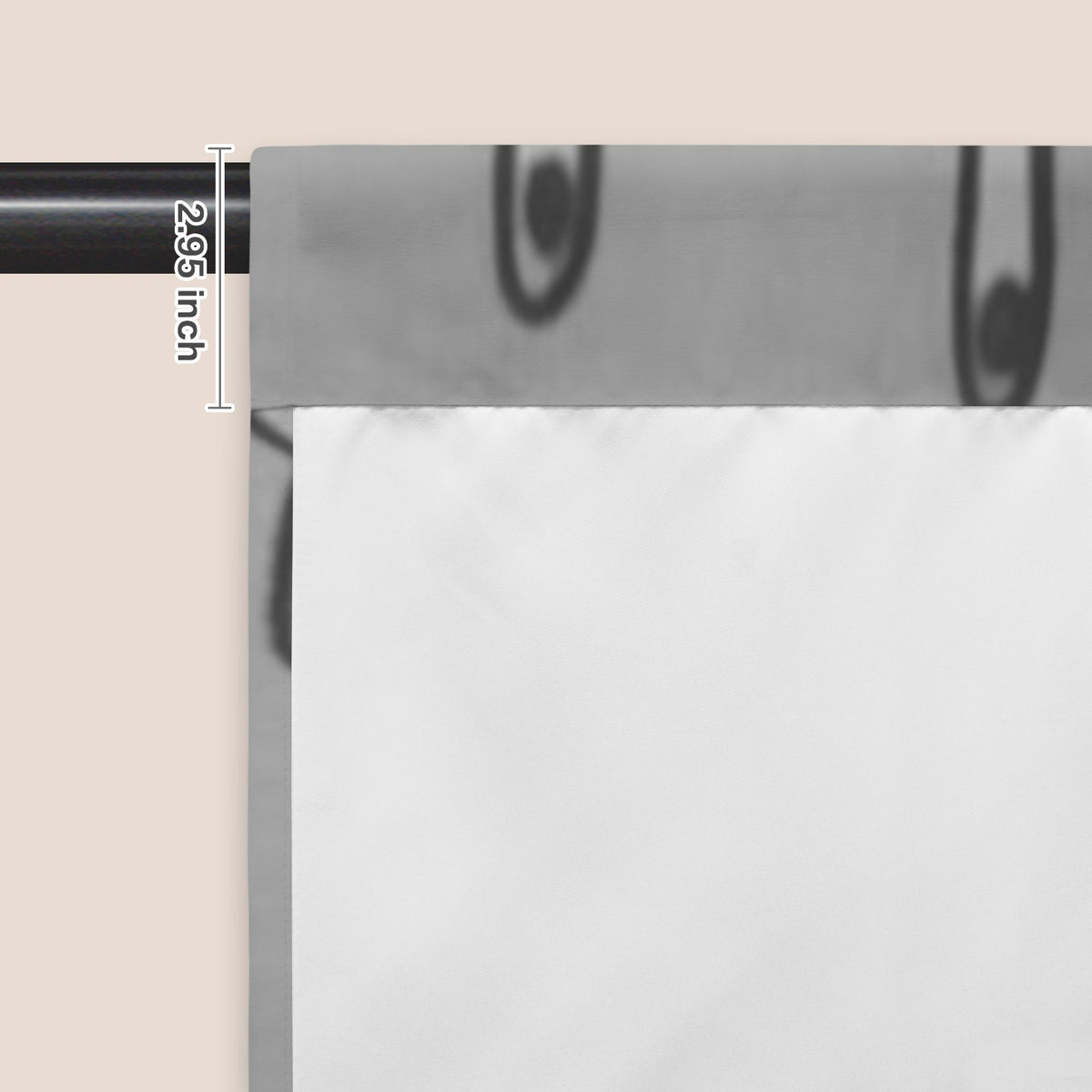 Mickey Long-Handled Pan 51 x 72 in Door Curtain (QUE)